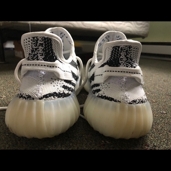 Yeezy Zebras v2 - Picture 6 of 8